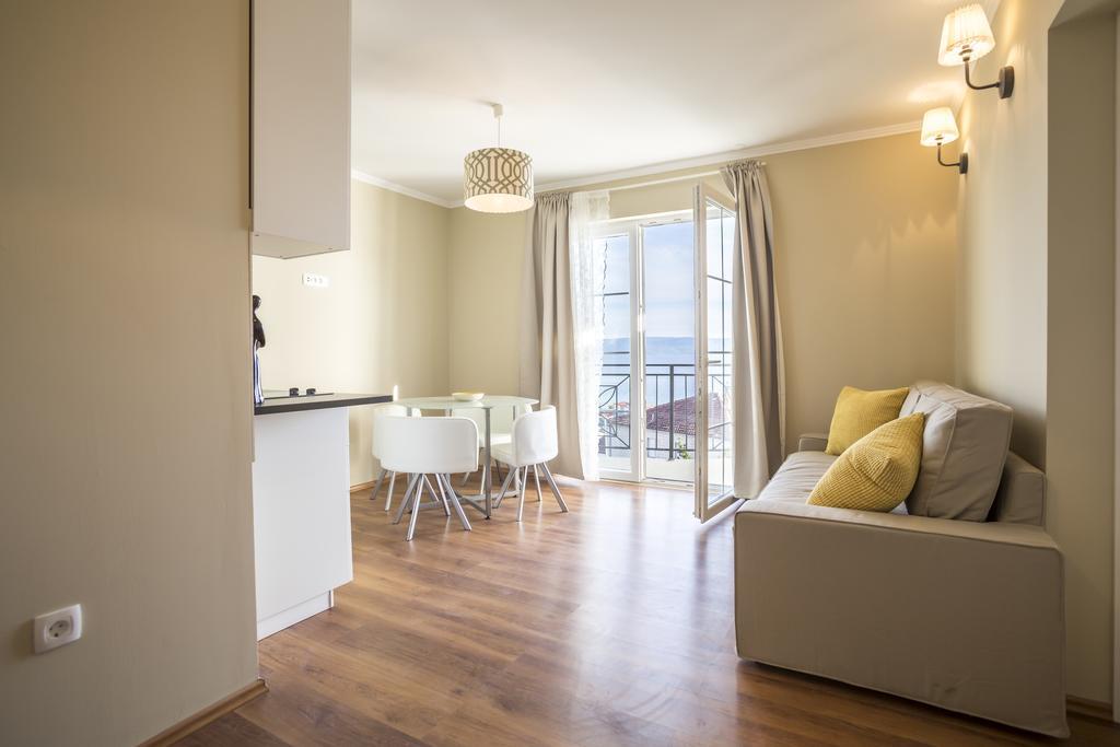 Apartman 9 Podstrana
